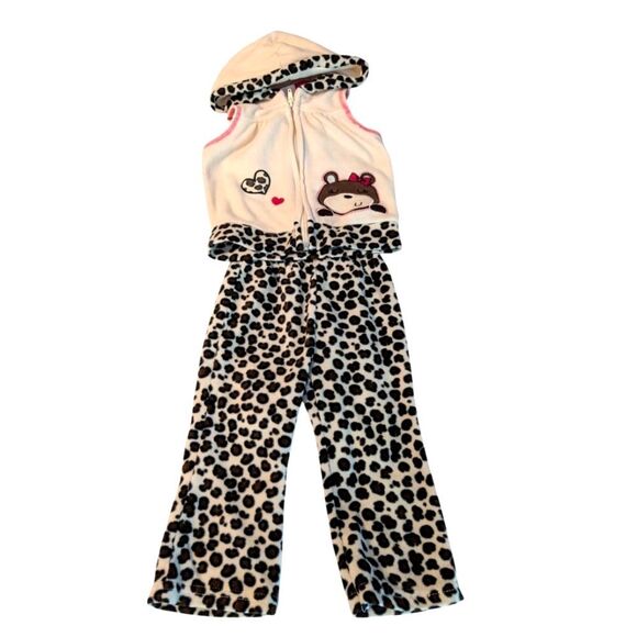 Y2K Weeplay Infant Girl Cheetah Print‎ Fleece Embroidered 2 Piece Outfit - Picture 1 of 10